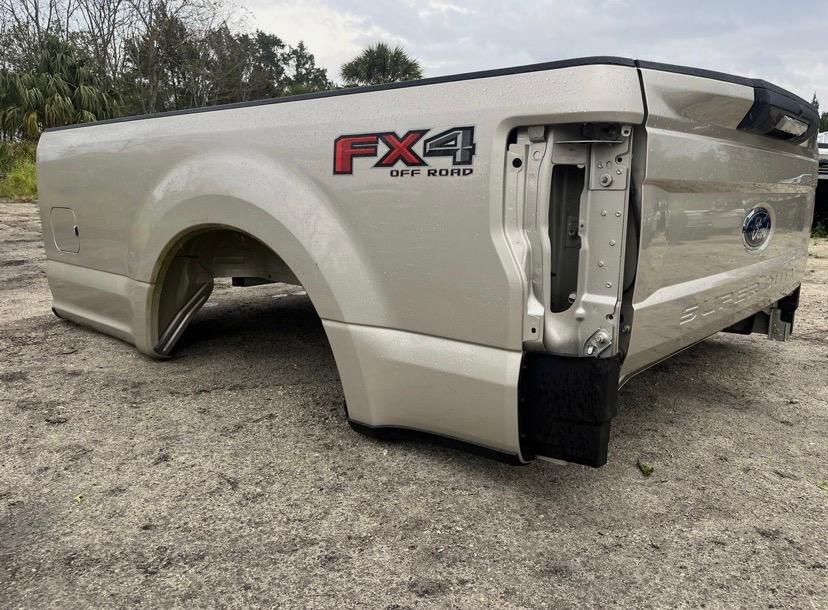 2017-2022 Ford OEM F250 F350 Aluminum 8FT LONG BED New Take Off Tailgate - Image 2