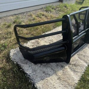 Alternative view of Chevy Silverado 2500 / 3500 Front Bumper