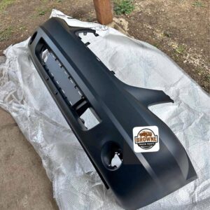 Alternative view of GMC Yukon Denali Front Bumper